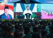 Panglima TNI Dampingi Presiden RI Berikan Pengarahan Kepada Dansat Jajaran TNI