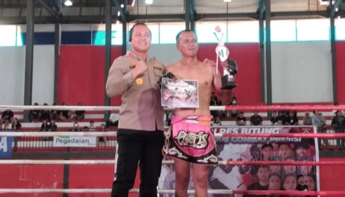 Kapolres Bitung AKBP ALBERT ZAI SIK MH Membuka Tarsius Combat di GOR Dua Sudara
