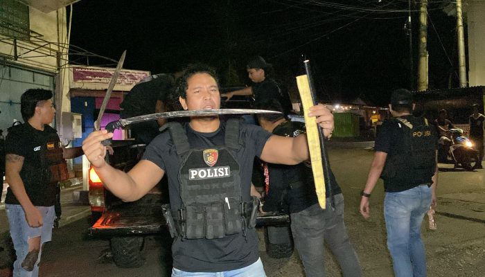 Malam Hari Bawa Sajam, Dua Pemuda Asal Bitung Diringkus Tim Patroli Tarsius