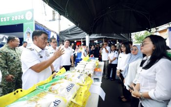 Gubernur Yulius Selvanus Buka Gerakan Pangan Murah di Bitung, Harga Jelang Ramadan Dijaga